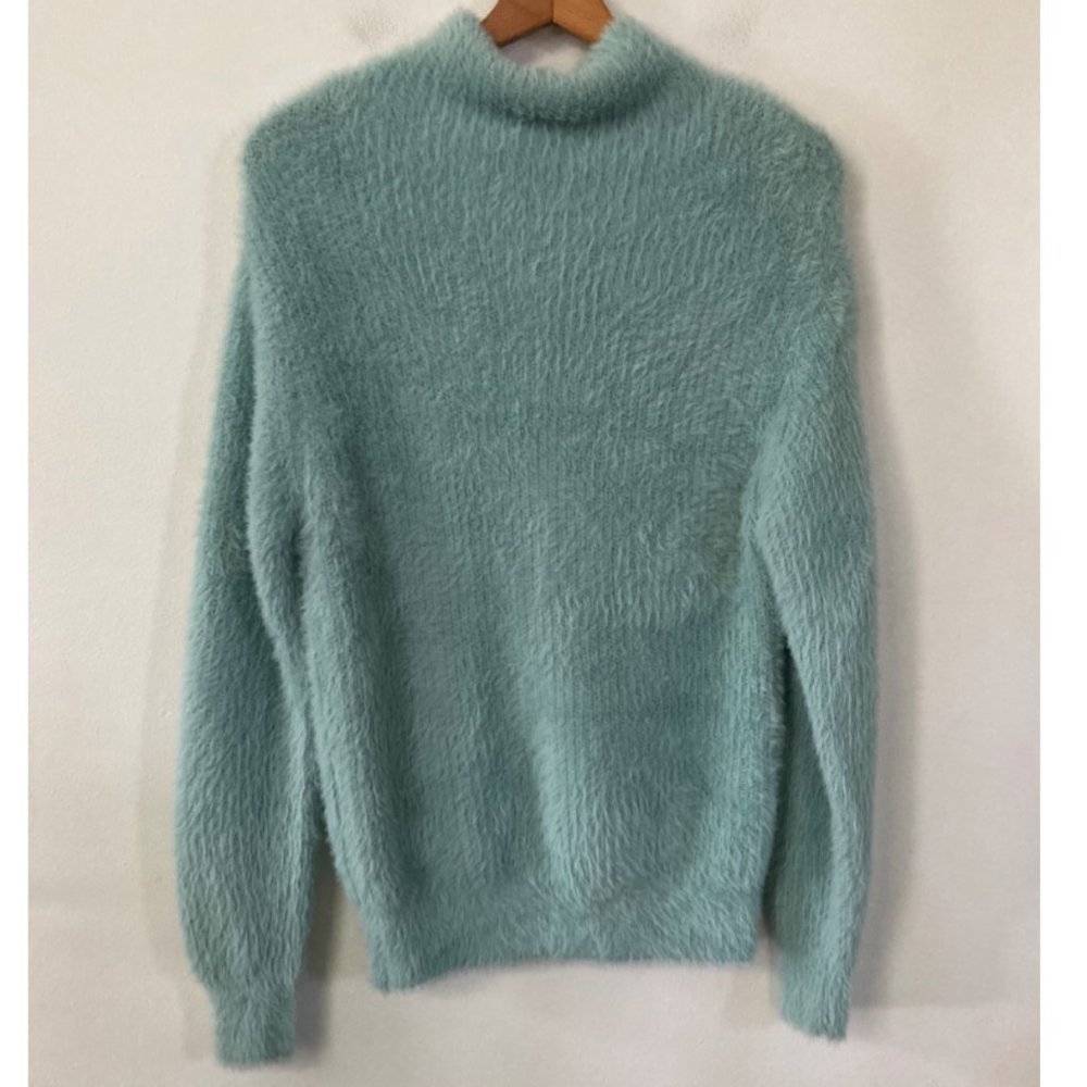 Aritzia Wilfred Montpellier Fuzzy Sweater